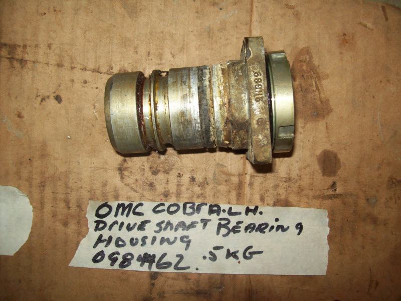 OMC-BRP driveshaft bearing housing 0984462 Cobra